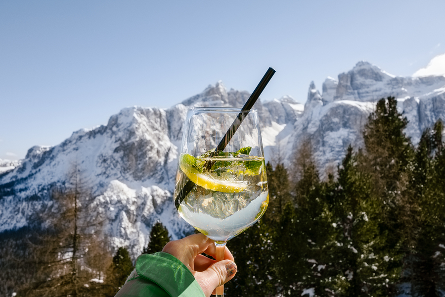 apres ski dolomites skiing alta badia dolomiti hugo drink lifestyle